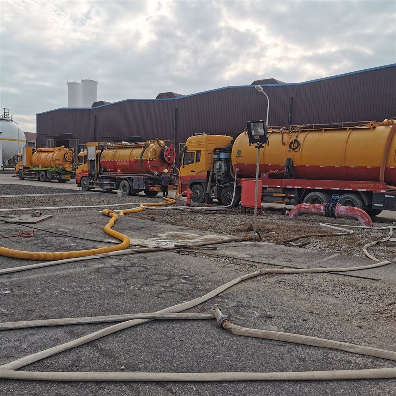 南沙污水池清理